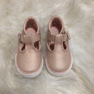 Kids keds